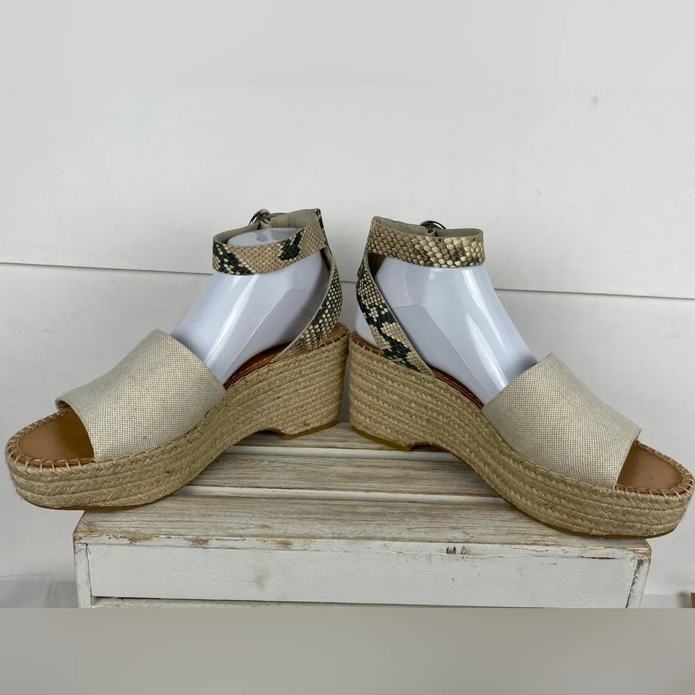 Dolce Vita Lesly espadrille wedge sandal beige snakeskin-print ankle strap Sz 10